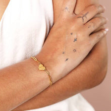 Load image into Gallery viewer, Gold Stainless Steel Magnetic Heart Charm Bracelet