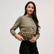 Load image into Gallery viewer, Aurelia Leopard Clutch
