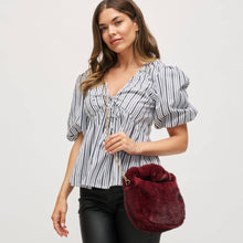 Load image into Gallery viewer, Monica -Faux Fur- Crossbody
