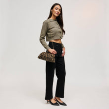 Load image into Gallery viewer, Aurelia Leopard Clutch
