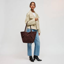 Load image into Gallery viewer, Soren Tote
