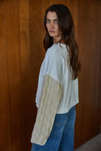Load image into Gallery viewer, Fairmont Cable Knit Sleeve Pullover
