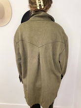 Load image into Gallery viewer, Suede Shacket

